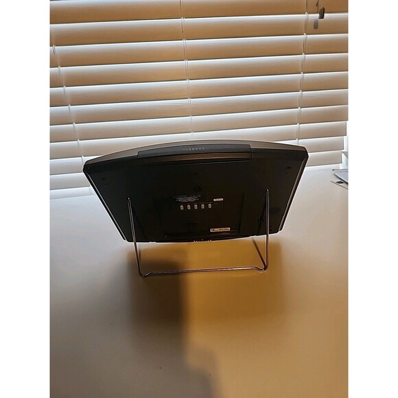 Vintage RadioShack Atomic Clock - Y2K - Picture 3 of 4